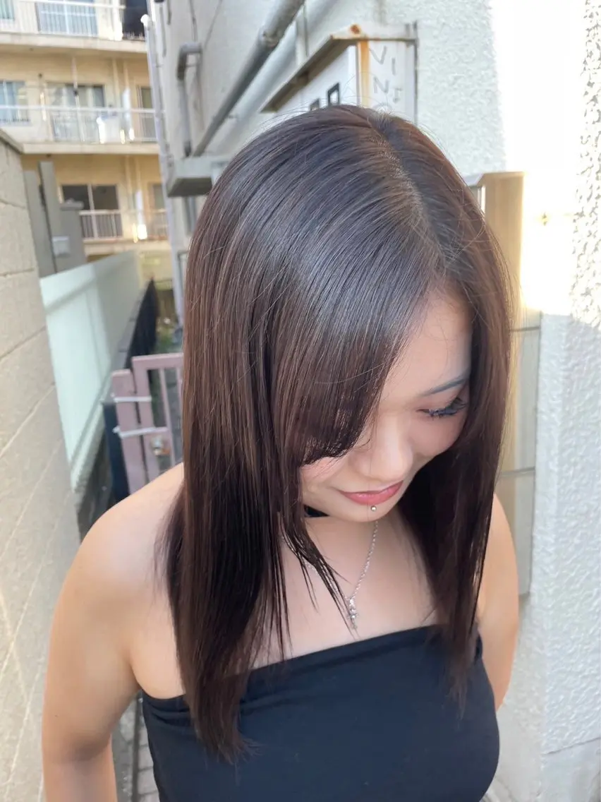ロング カラー コトミ【メンズ】 【曲がる縮毛矯正】のヘアスタイル
