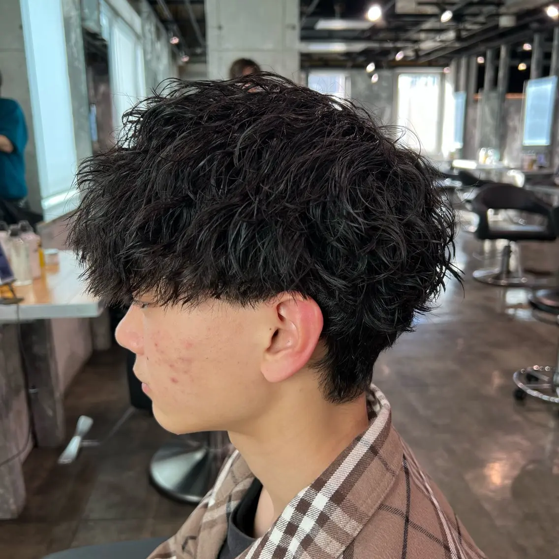 ショート カラー パーマ ヘアアレンジ メンズ キッズ アップバング センターパート メンズハイライト マッシュ メンズパーマ 🔷横浜1のパーマ 職人🔷将太郎のヘアスタイル