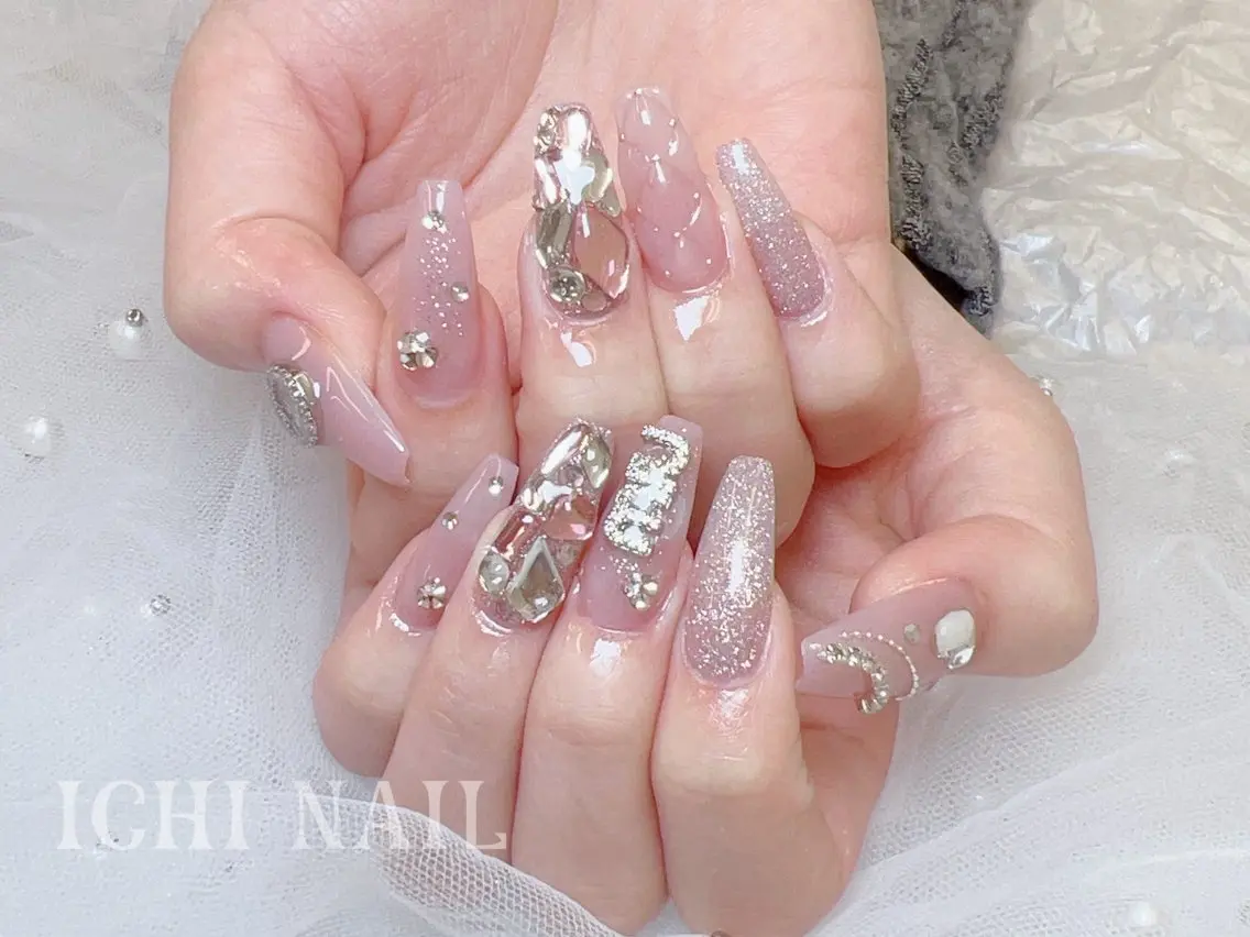 ネイル ハンドネイル 🧚🏻‍♀️ NOHA🎀のネイルデザイン