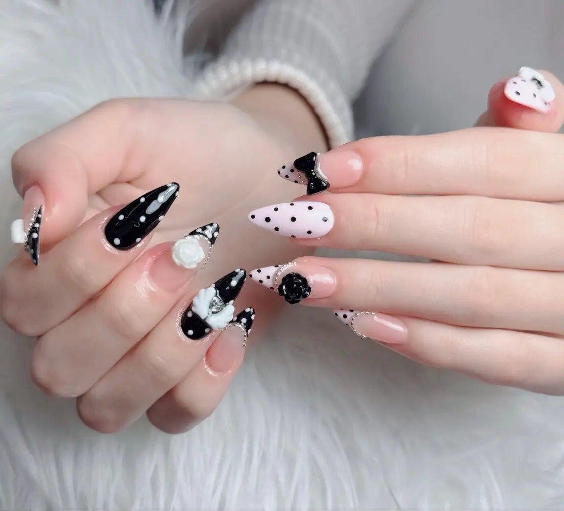 ネイル アートネイル フレンチネイル ジェルネイル 韓国ネイル マグネットネイル ハンドネイル Lenie Nail Okuboのネイルデザイン