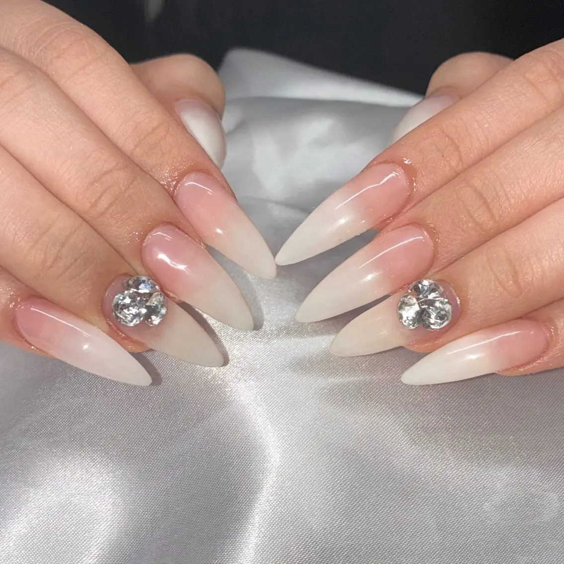 ネイル ハンドネイル Nail ヌシん家 AKANEのネイルデザイン