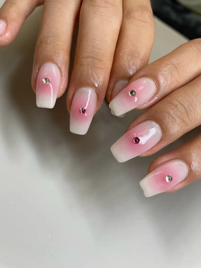 ネイル ハンドネイル Hisaka Mikiのネイルデザイン