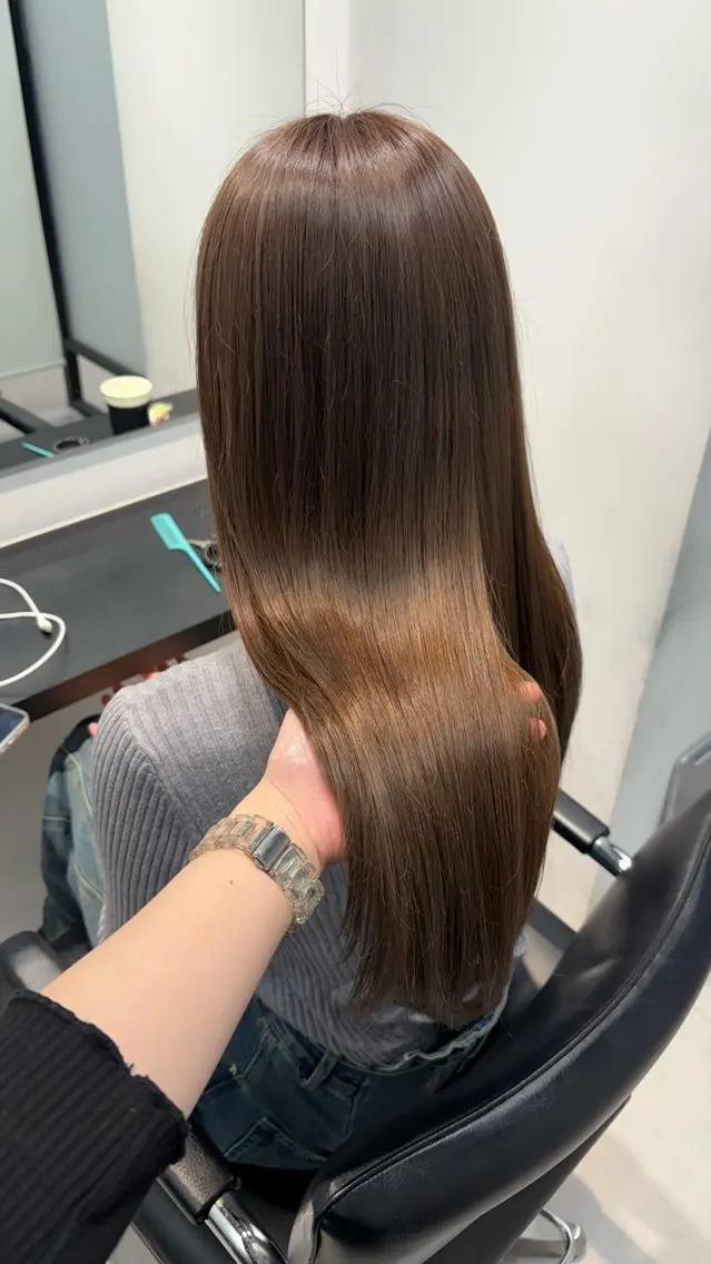 セミロング カラー ヘアカラー トリートメント 𓍯韓国style/ 髪質改善𓍯中村和希のヘアスタイル