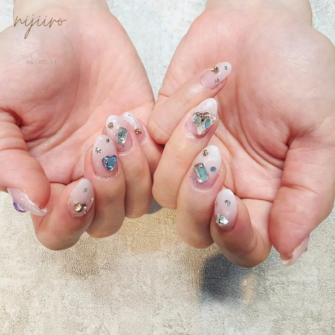 ネイル ハンドネイル nijiiro🌈 サトウのネイルデザイン