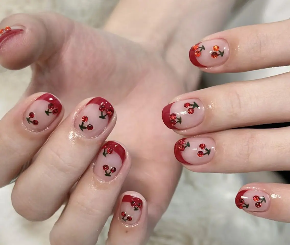 ネイル ハンドネイル 🎀 NaNa_nailのネイルデザイン