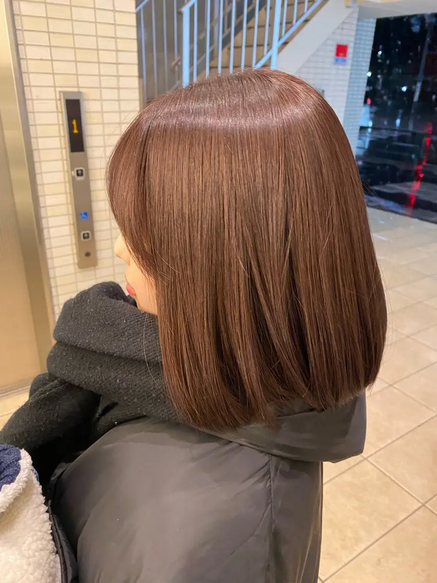 ショート カラー バイオレットカラー 池西 佳穂のヘアスタイル