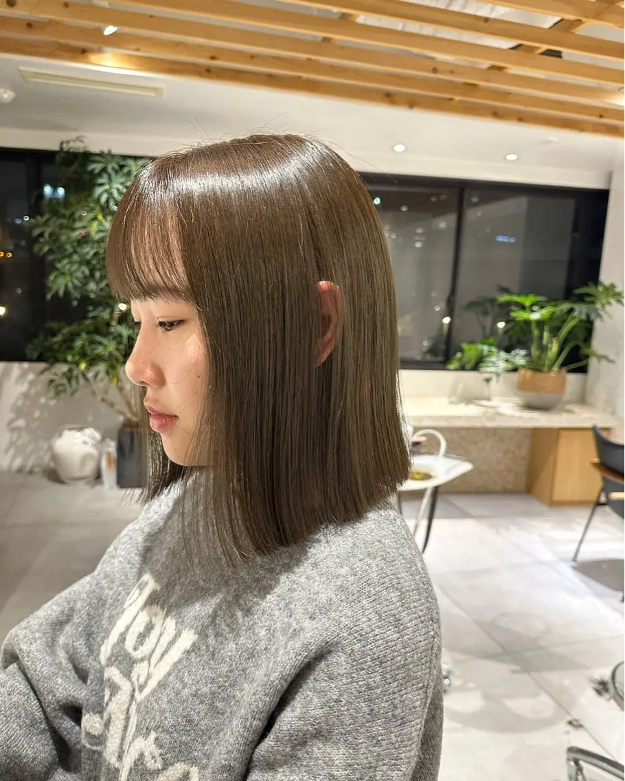 ミディアム カット ヘアカラー トリートメント 杉本 沙羅のヘアスタイル