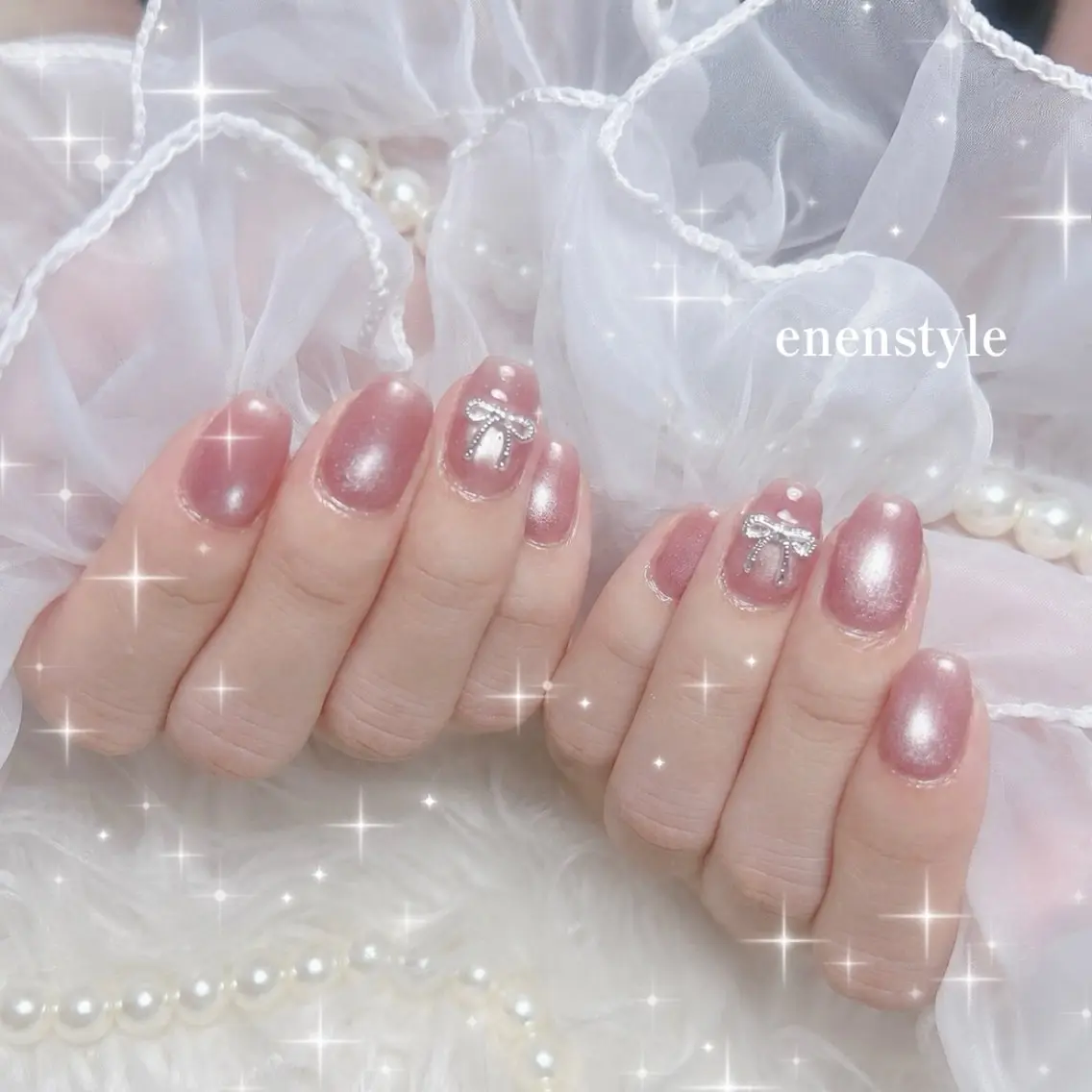 【オフなし】マグネットネイル🧲🫧 爪に優しい削らないジェルを使用🌟の写真