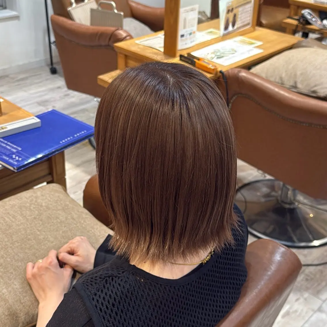 ミディアム カラー カット ヘアカラー 加藤 美佳のヘアスタイル