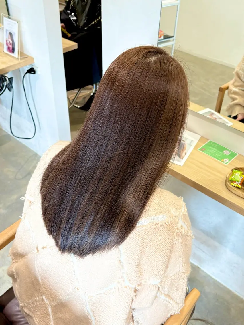 ロング カラー ブリーチ 透明感カラー ダブルカラー イヤリングカラー インナーカラー 【SASE】大人上品 💍/ユウガ⭐️のヘアスタイル