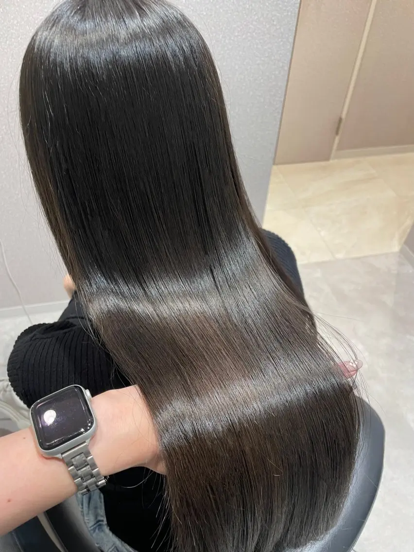 ロング ロングレイヤー 髪質改善 レイヤーカット ロング トリートメント カット ヘアカラー トリートメント ❤︎︎韓国ヘア❤︎︎ 𝑺𝒉𝒊𝒉𝒐のヘアスタイル