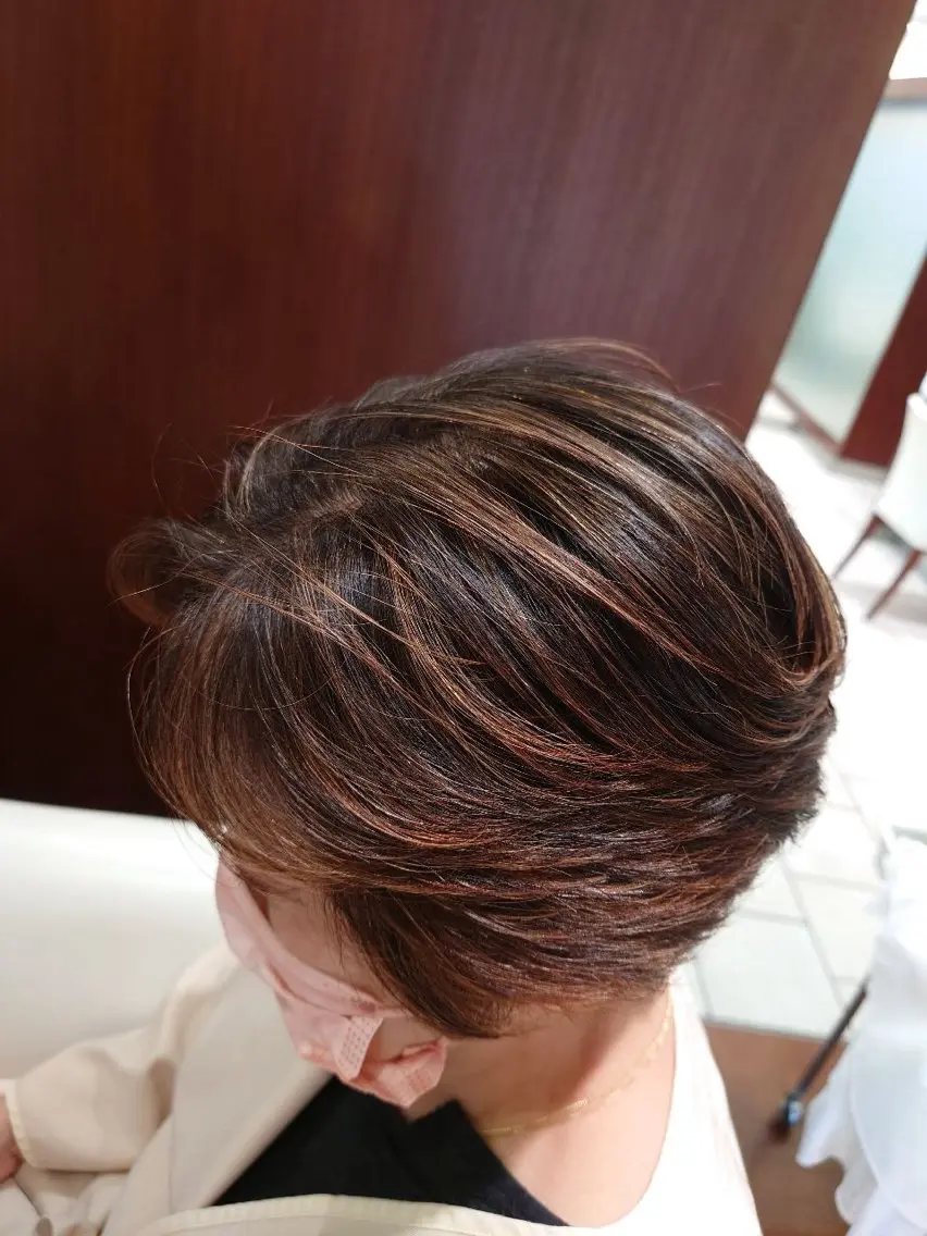 ミディアム カラー 狩野 諒太朗のヘアスタイル