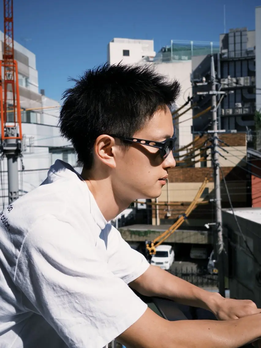 メンズカット シャンプーの写真