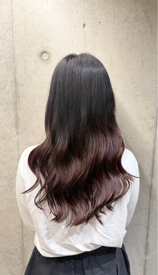 ロング ヘアカラー トリートメント 中尾 妃萌那のヘアスタイル