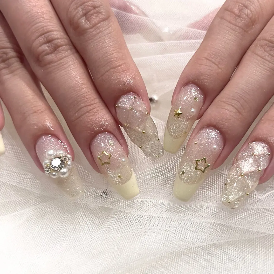 ネイル ハンドネイル 🧁fein. nana🩵のネイルデザイン