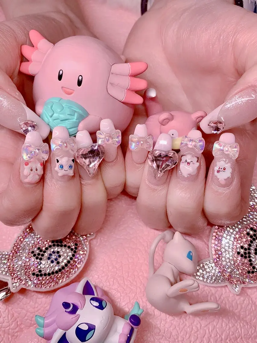 ネイル アートネイル フレンチネイル キラキラネイル 韓国ネイル 持ち込み ハンドネイル 3Dアートネイル💗 都築レナのネイルデザイン