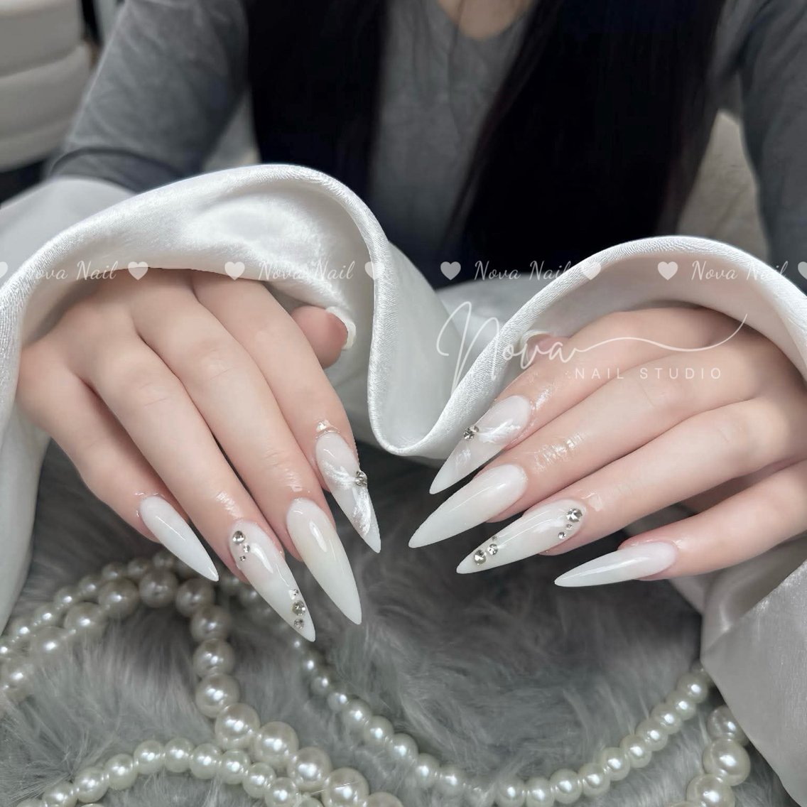 ネイル ハンドネイル ハンドケア Kitty Nail Novaのネイルデザイン