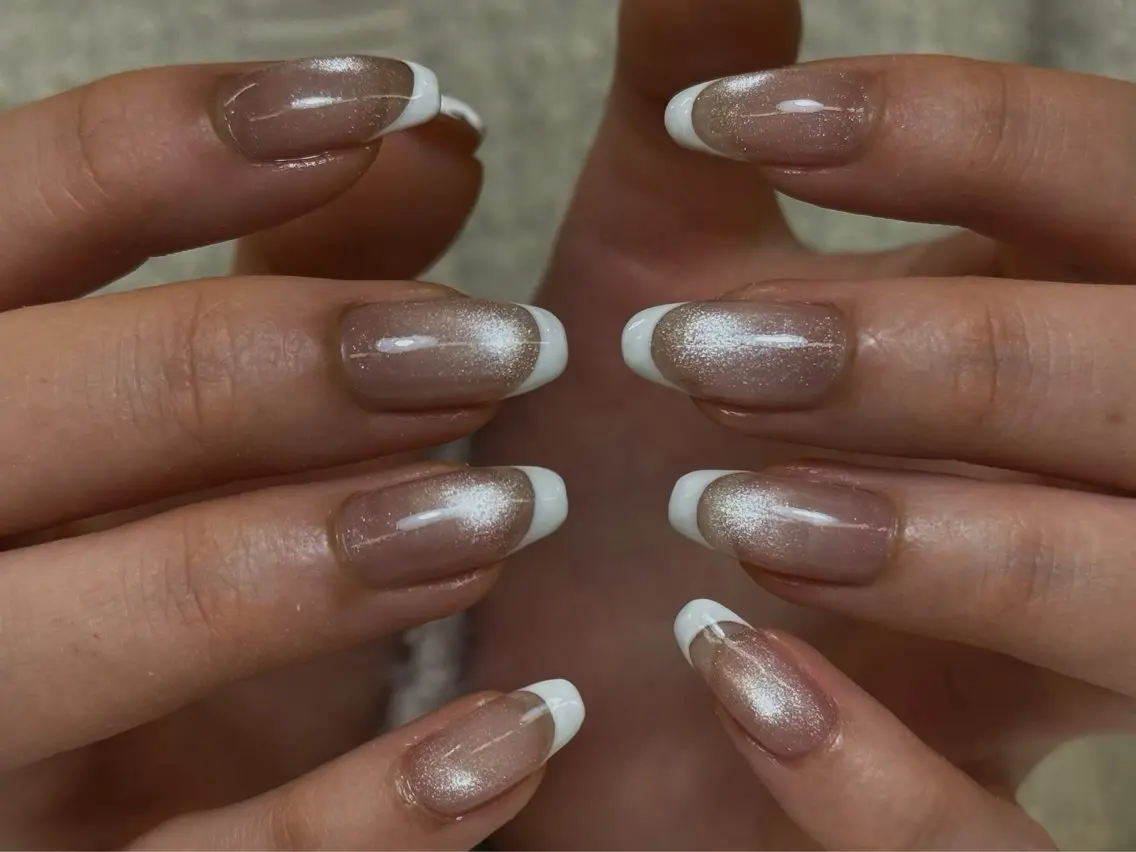 ネイル チークネイル フレンチネイル 韓国ネイル マグネットネイル 持ち込み ハンドネイル LINEA.nail STUDIOのネイルデザイン