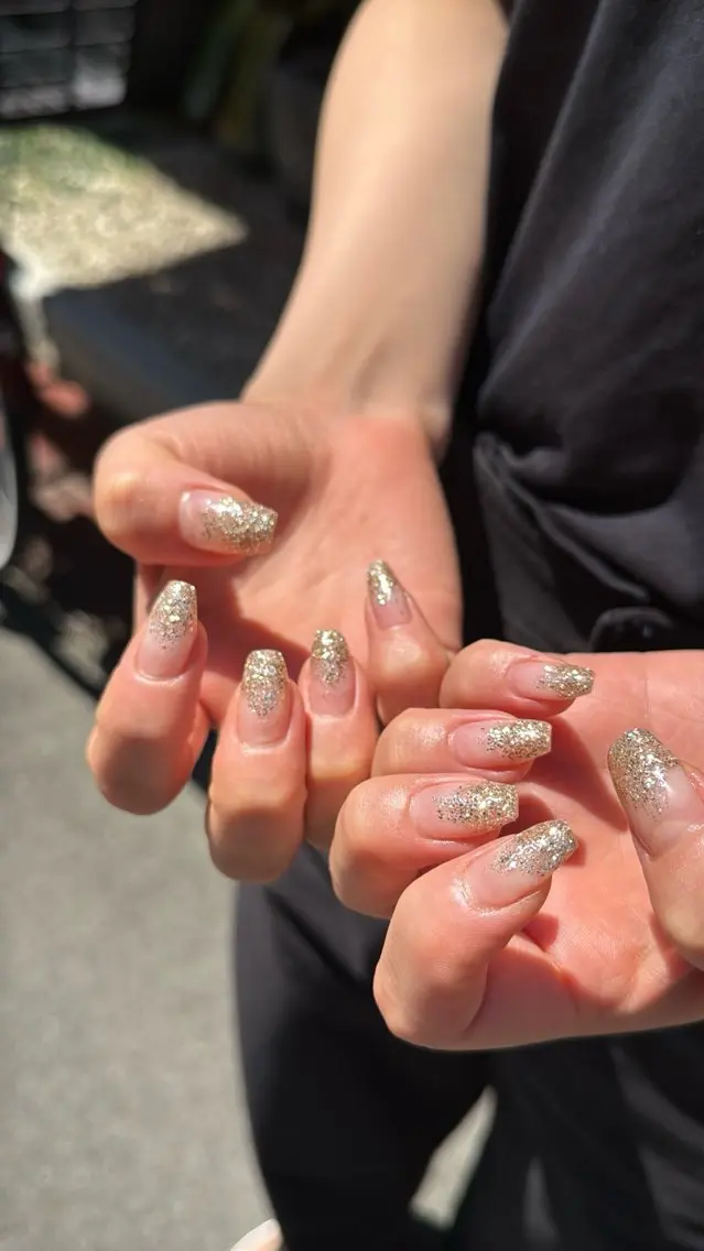 ネイル フラッシュネイル フラッシュマグ フットネイル フレンチネイル 韓国ネイル ハンドネイル SAKU nail 作島茜のネイルデザイン