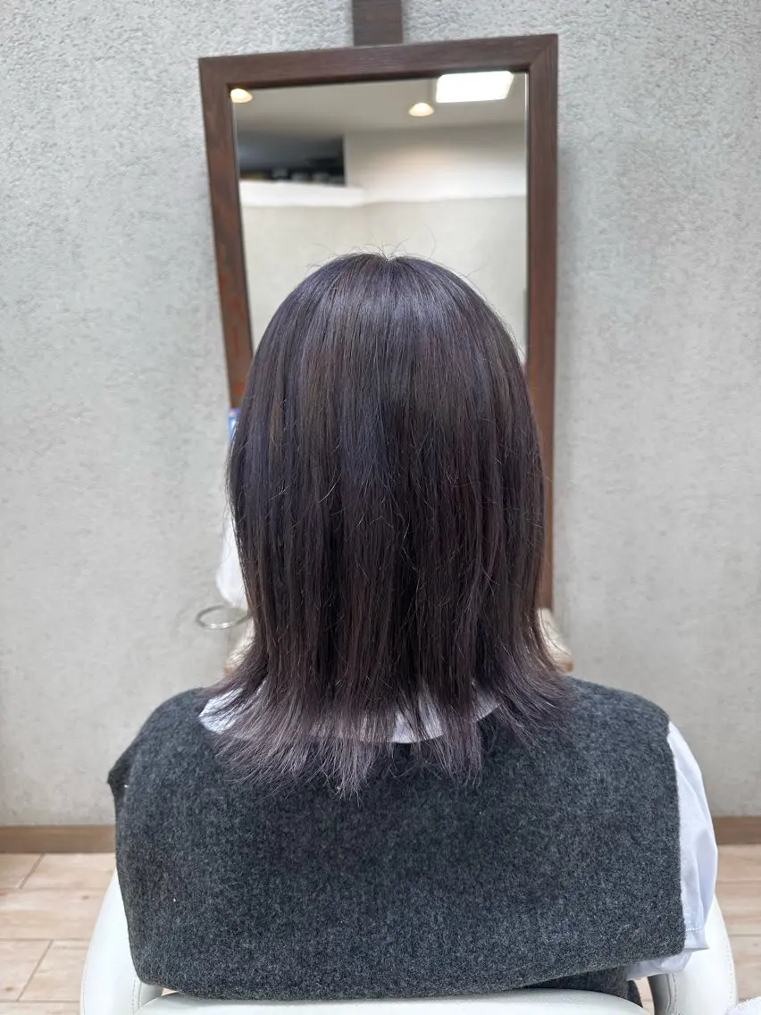 ミディアム カラー ラベンダーカラー ヘアカラー トリートメント 阿部 美咲のヘアスタイル