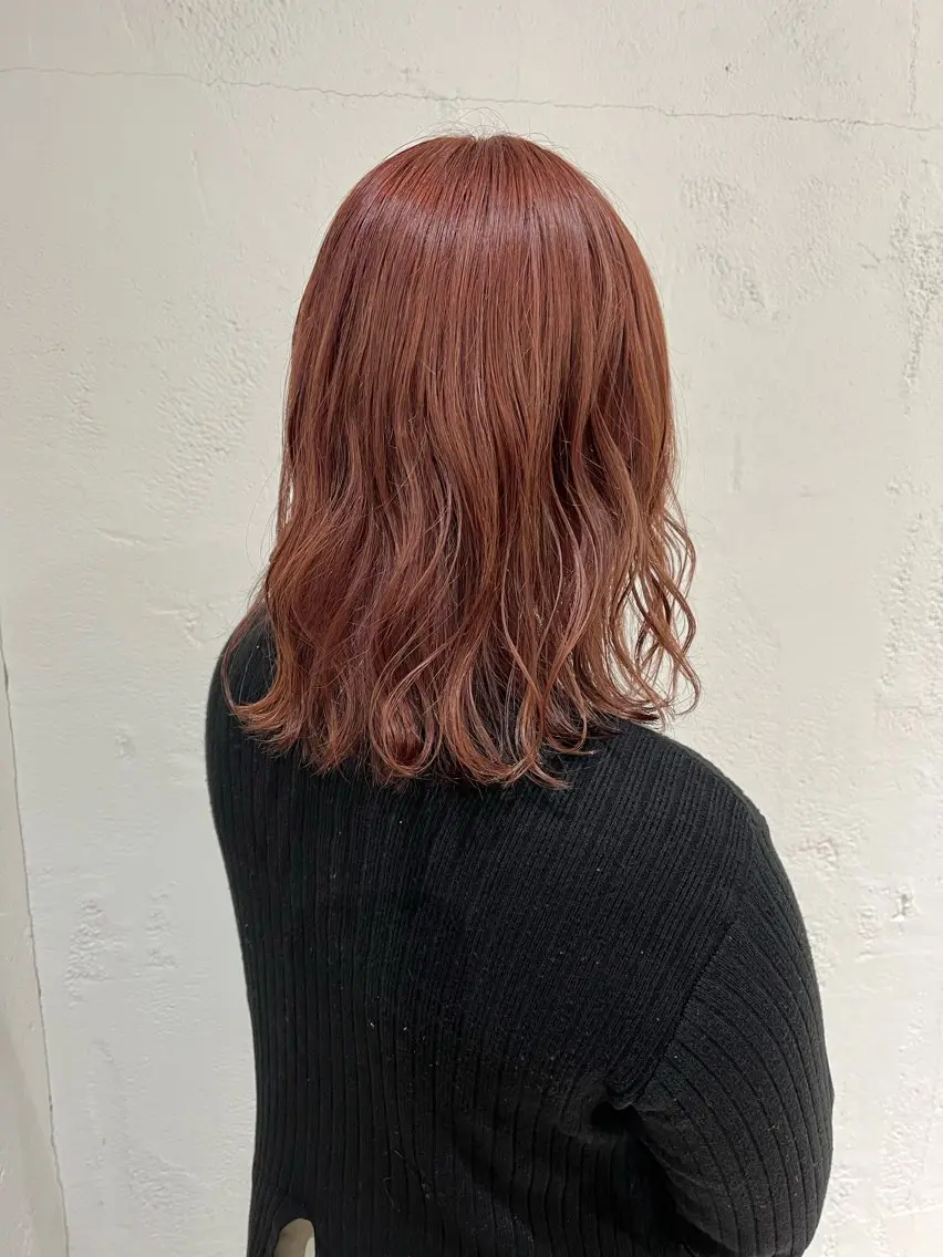 ミディアム カラー ベージュカラー ブリーチ ケアブリーチ ピンクカラー ピンクベージュ ヘアカラー 透明感カラー/ 髪質改善/レイヤーのヘアスタイル