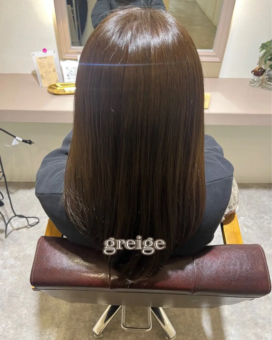 セミロング カラー グレージュ 髪質改善 カット ヘアカラー トリートメント 堀越 エリのヘアスタイル