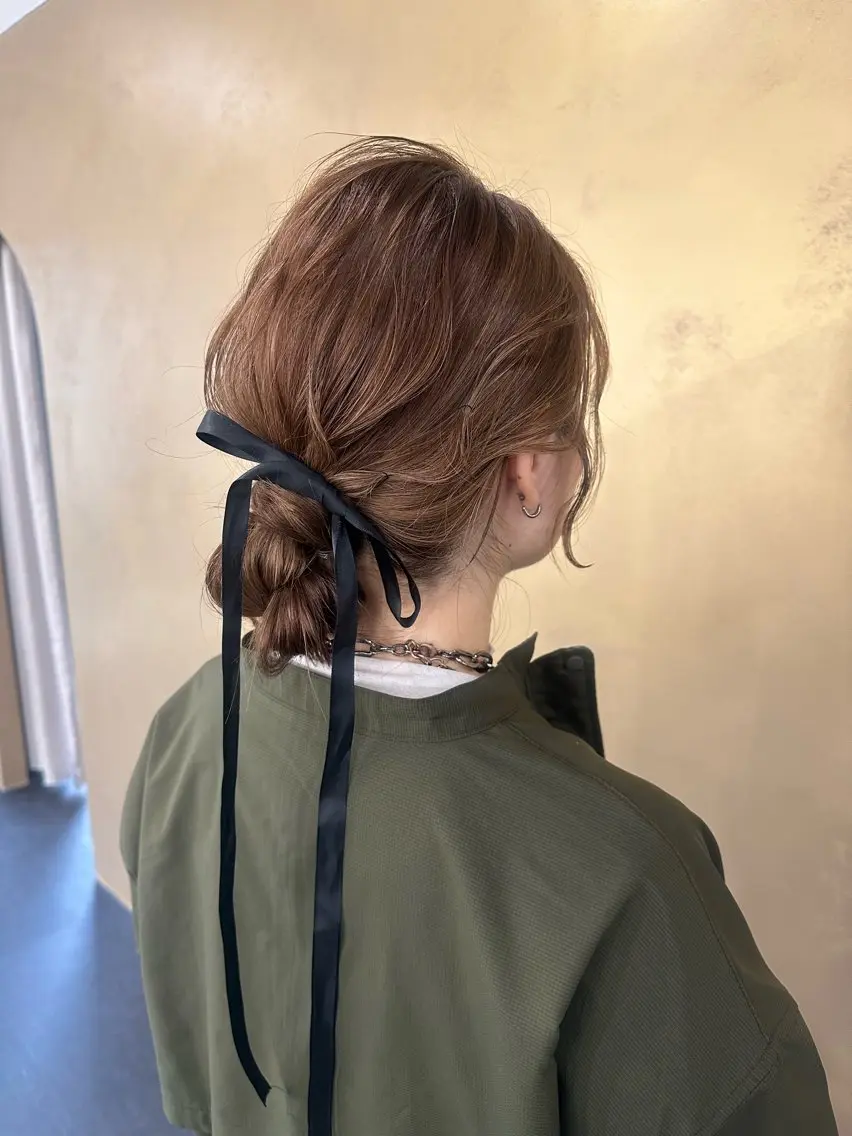 セミロング ヘアセット WILLOW 荒木 茉菜香の眉毛・アイブロウイメージ