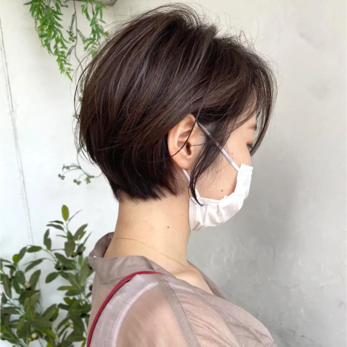 ショート カラー ショートボブ ハンサムショート 丸みショート デザインカラー ハイライトカラー カット ヘアカラー 京都大人女性ショート 徒歩1分/秋山のヘアスタイル