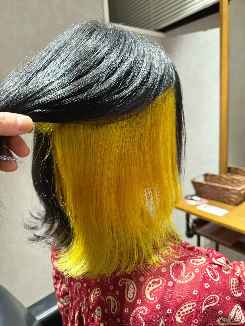 💥 【人気No.3★】カット+インナーカラー💥の写真