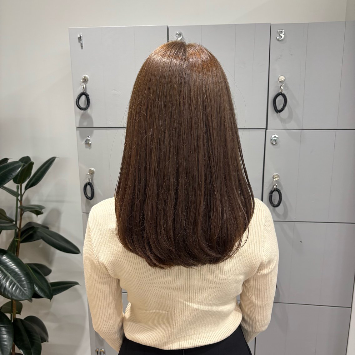セミロング カラー カット ヘアカラー 艶カラー/アレンジ/ yuzu🐈‍⬛🩶のヘアスタイル