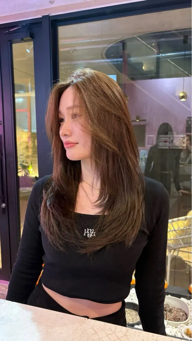 ロング 艶感透明感カラー🤍 hinaのヘアスタイル