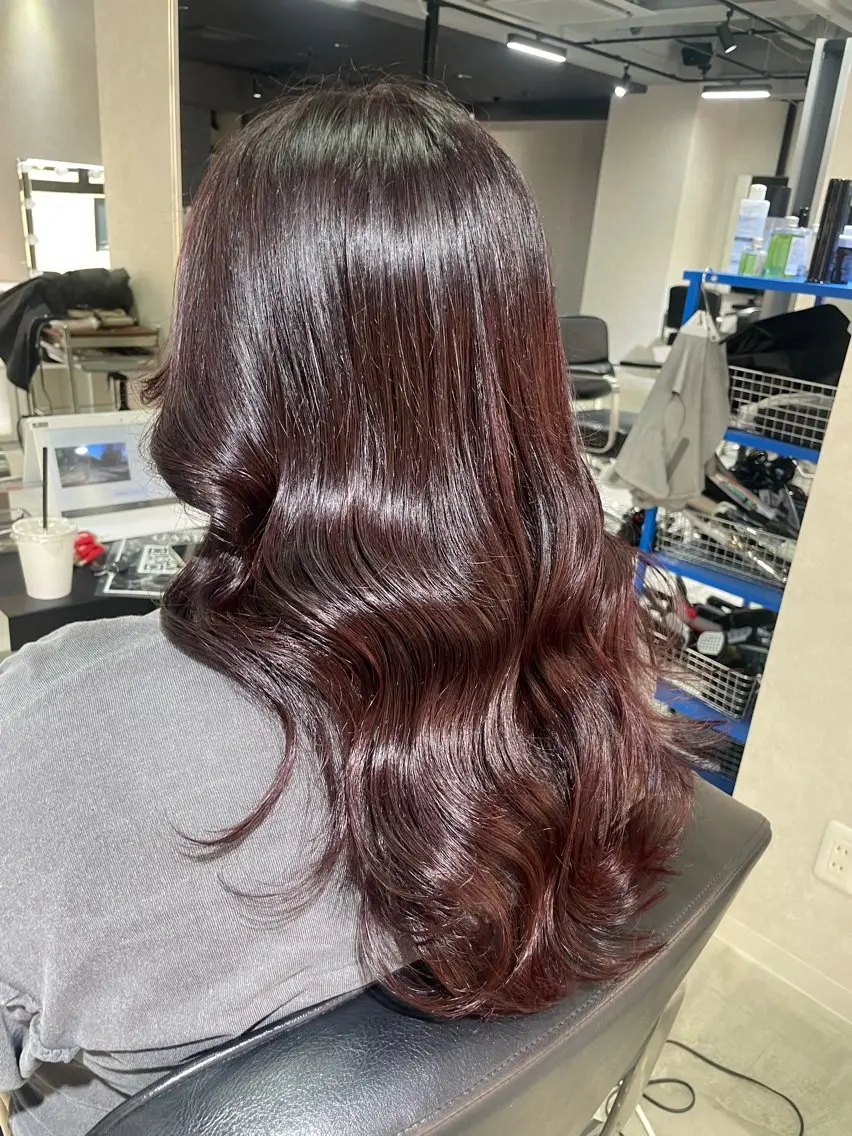 ロング カラー レッドカラー レイヤーカット 縮毛矯正 カット ヘアカラー レイヤー /髪質改善/ariのヘアスタイル
