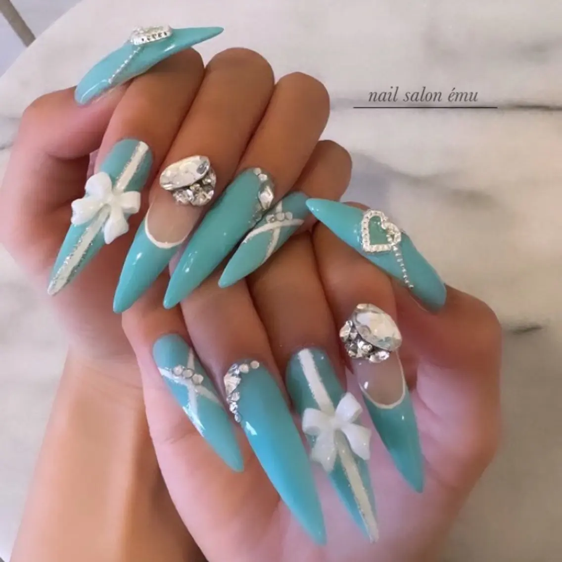 ネイル 長さ出し ハンドネイル nail salon émuのネイルデザイン