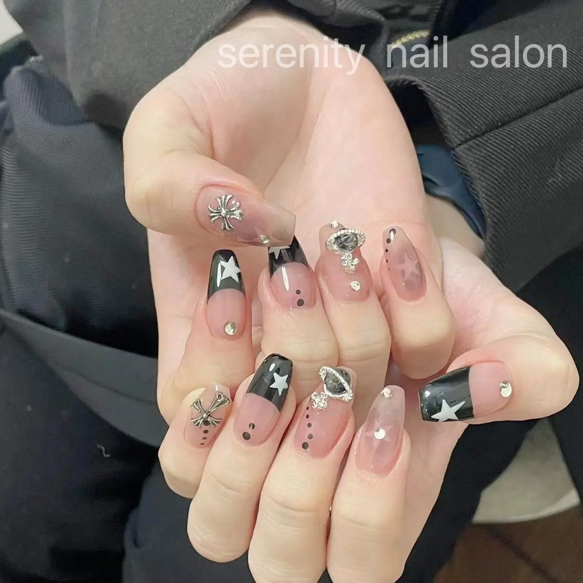 ネイル ハンドネイル ハンドケア ✨Serenity Nail salonのネイルデザイン