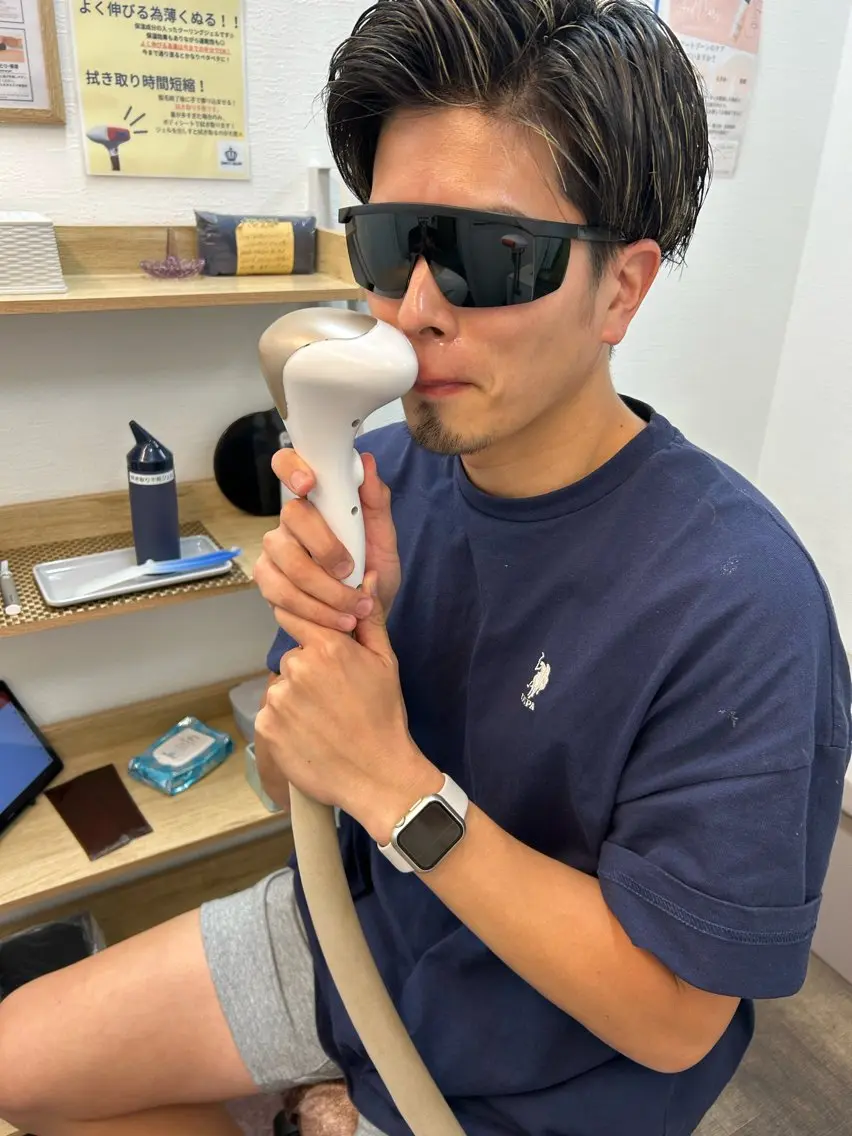 【メンズ初脱毛まずは♪】ヒゲ/両腕/両脚 ¥1000の写真