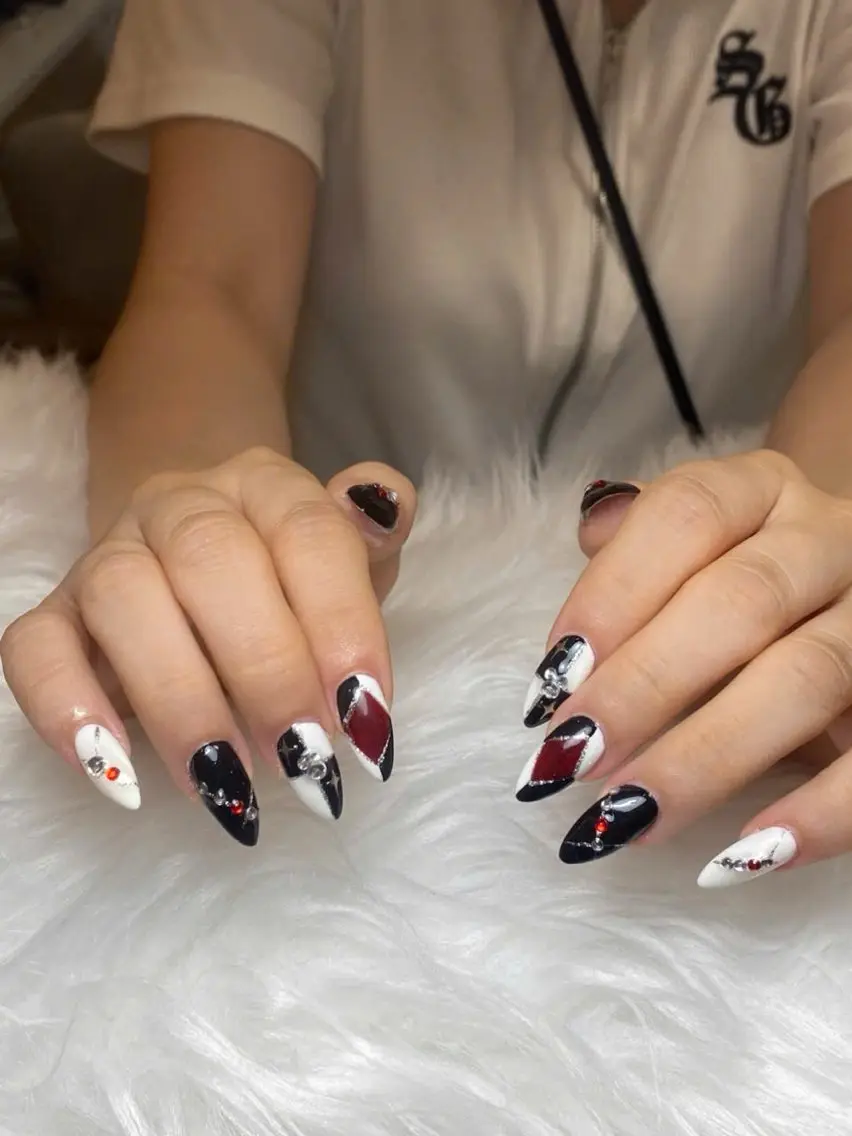 ネイル ハンドネイル REI NAIL1のネイルデザイン