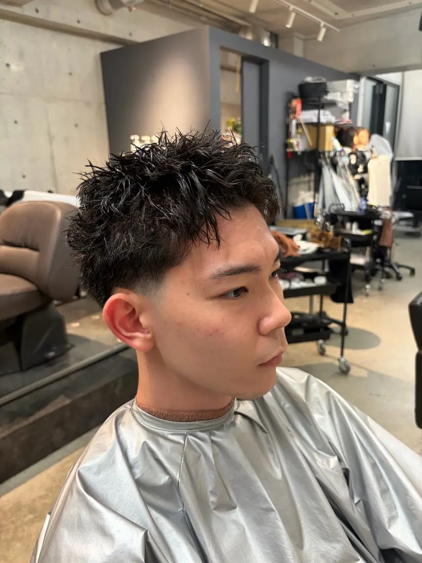 ショート パーマ メンズ パーマ 亀田 稜太のヘアスタイル
