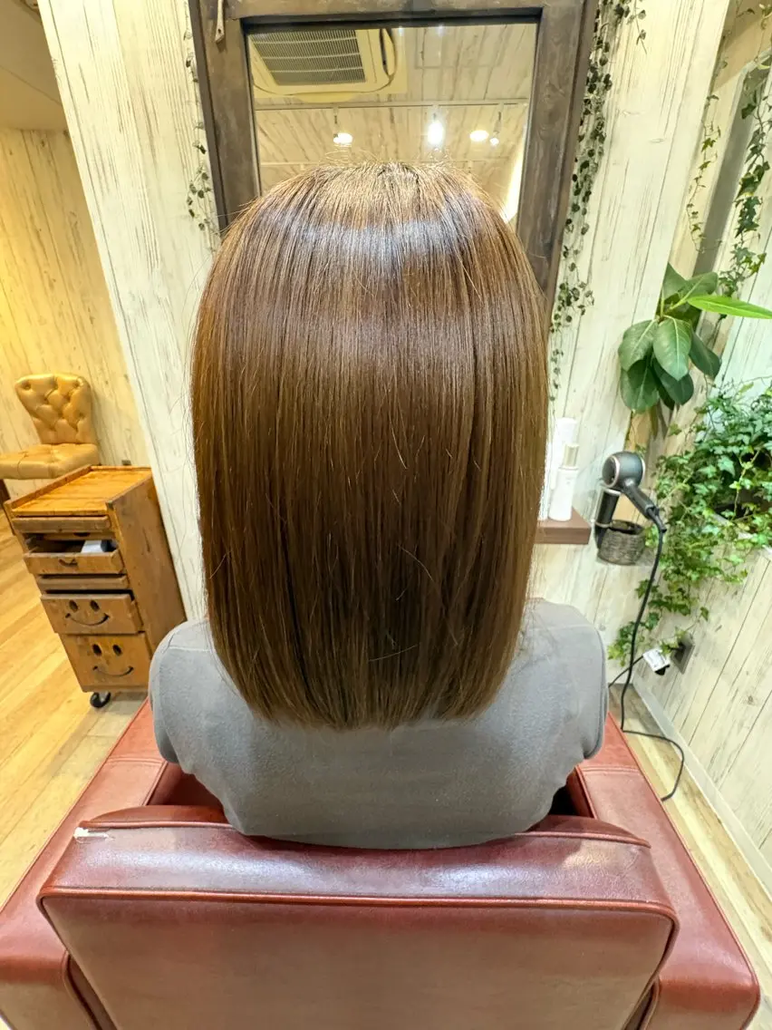 カラー 野口 莉奈のヘアスタイル