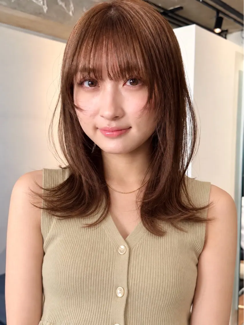 セミロング カラー パーマ kazuki【顔周り ×レイヤーカット】のヘアスタイル