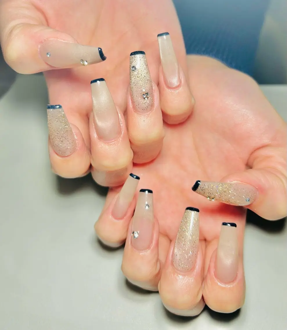 ネイル マグネットネイル Liennail 持込デザインやり放題のネイルデザイン