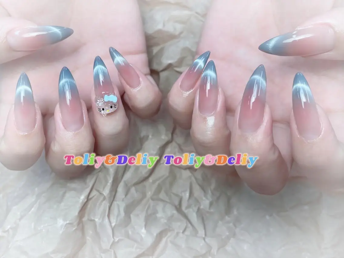 💗【中国発★ワンホン】チーク✖︎マグネットネイル💗\12,500→¥8,800の写真
