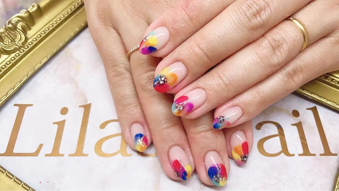 ネイル フラワーネイル ジェルネイル ハードジェル ロングネイル ニュアンスネイル Lilas Nailのネイルデザイン