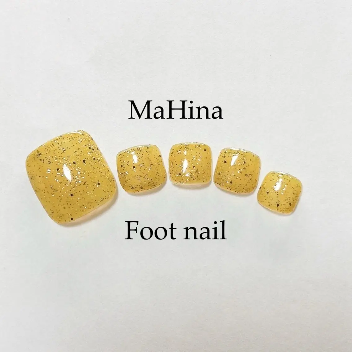 ネイル フットネイル ジェルネイル ラメ(グリッター) マグネットネイル ワンカラーネイル Le Vernis MaHina・まひなのネイルデザイン