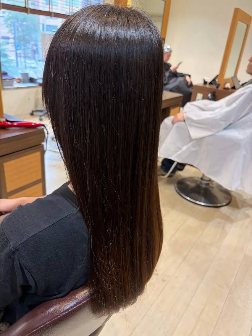 ロング トリートメント Orque_ REIRAのヘアスタイル