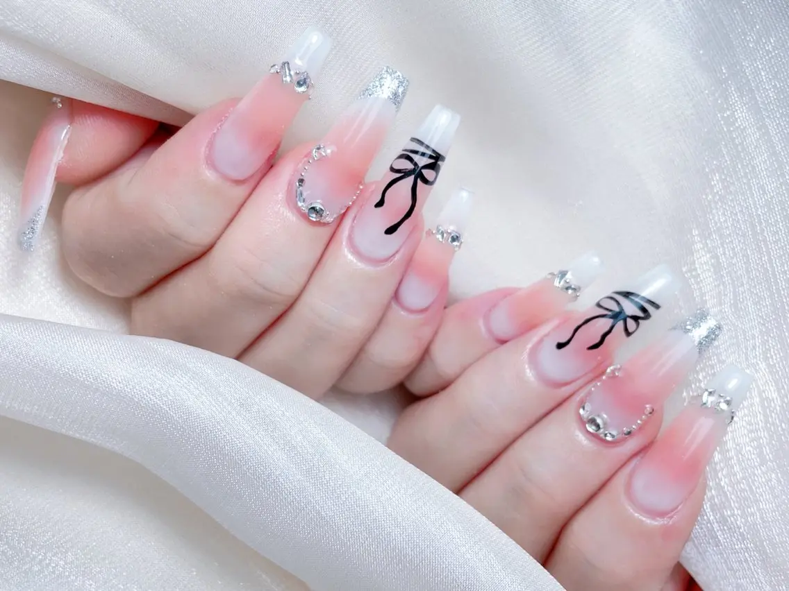ネイル ハンドネイル M🌷nail 長さだし専門店のネイルデザイン