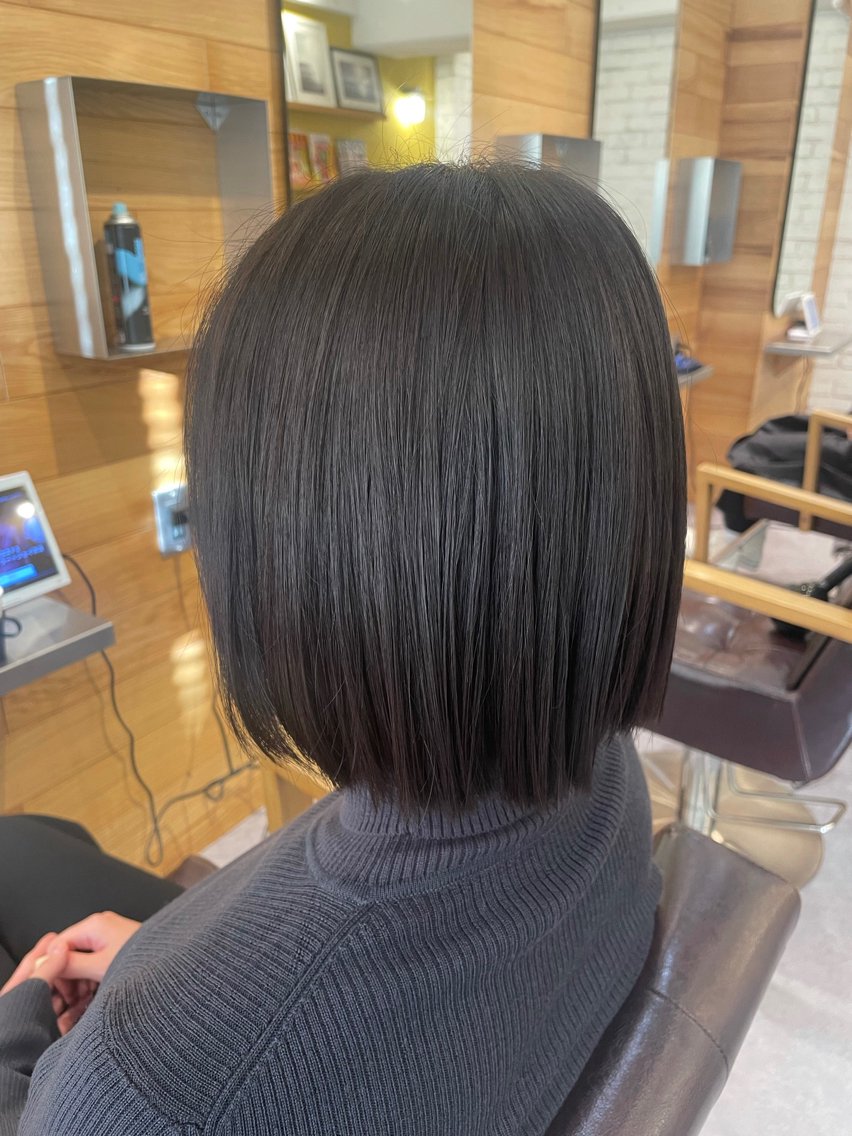 カット+縮毛矯正+リンケージトリートメントの写真