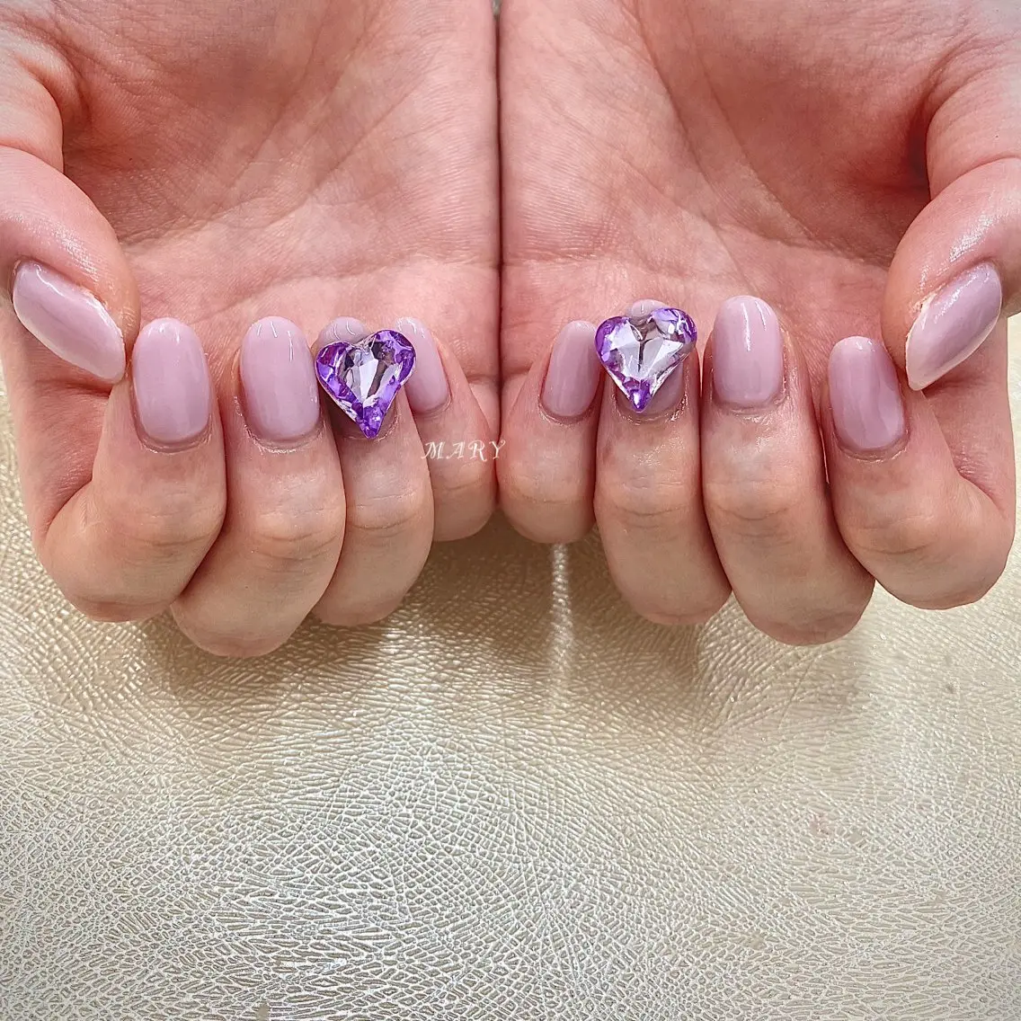 ネイル ハート ニュアンスネイル ワンカラーネイル ピンク パープル ハンドネイル Mary nail .narumiのネイルデザイン
