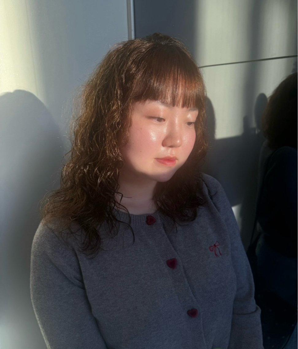 ミディアム カット パーマ 八村 一花のヘアスタイル