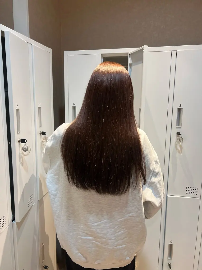 ロング カラー ベージュカラー ブラウンカラー 透明感カラー 縮毛矯正 ヘアカラー トリートメント 艶カラー/透明感 /ヒグチアオイのヘアスタイル