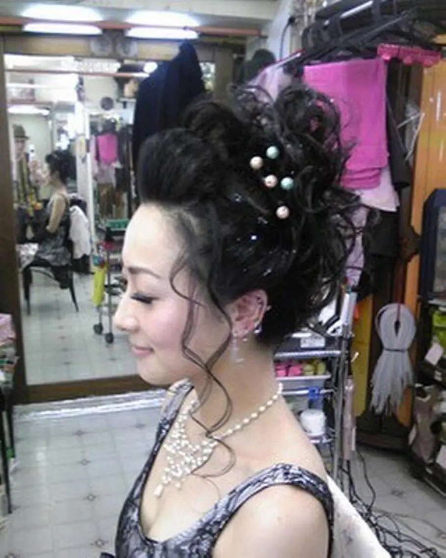 スタイル自由にオーダー ヘアセット【早朝深夜料金あり】の写真